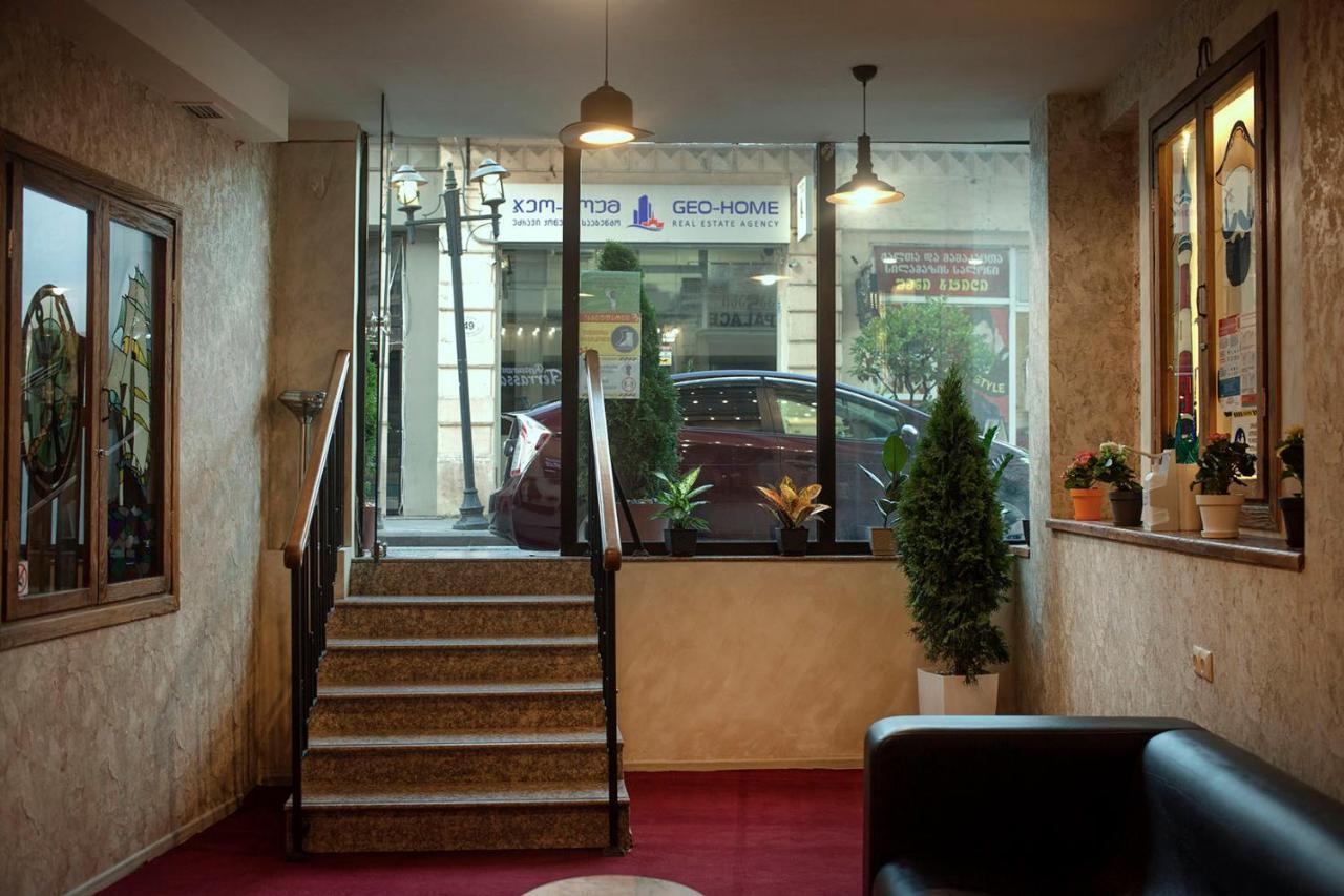 Hotel Elite House Batoumi Extérieur photo