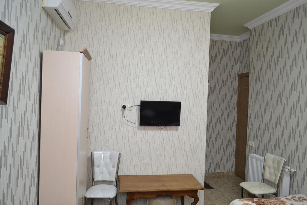 Hotel Elite House Batoumi Chambre photo
