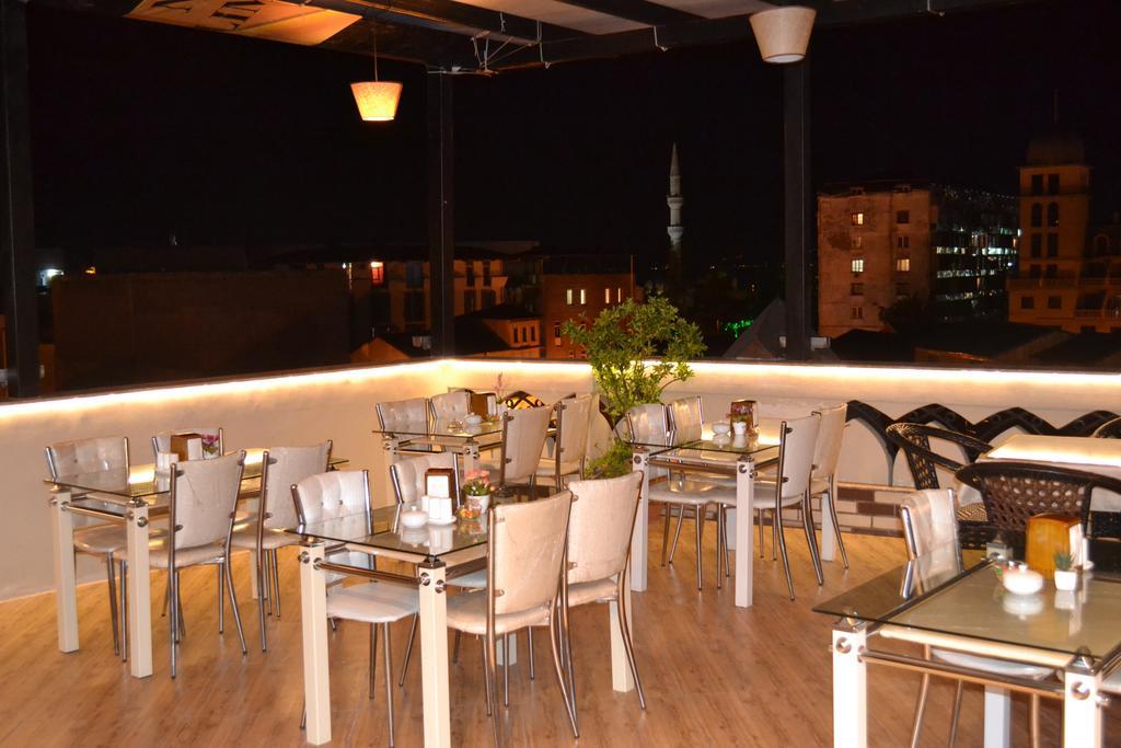 Hotel Elite House Batoumi Extérieur photo